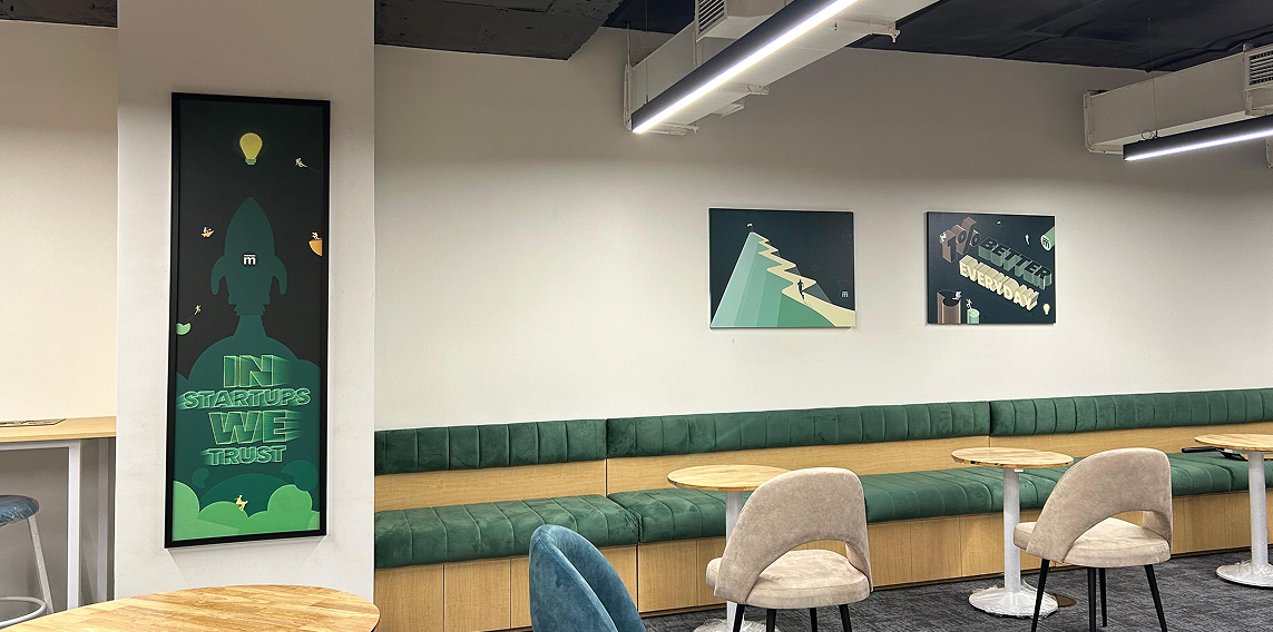 Illustration Example Right